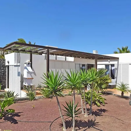 Hébergement de vacances Ferienhaus Mit Privatpool Fur 6 Personen Ca 150 Qm In Playa Blanca, Lanzarote Gemeinde Yaiza *